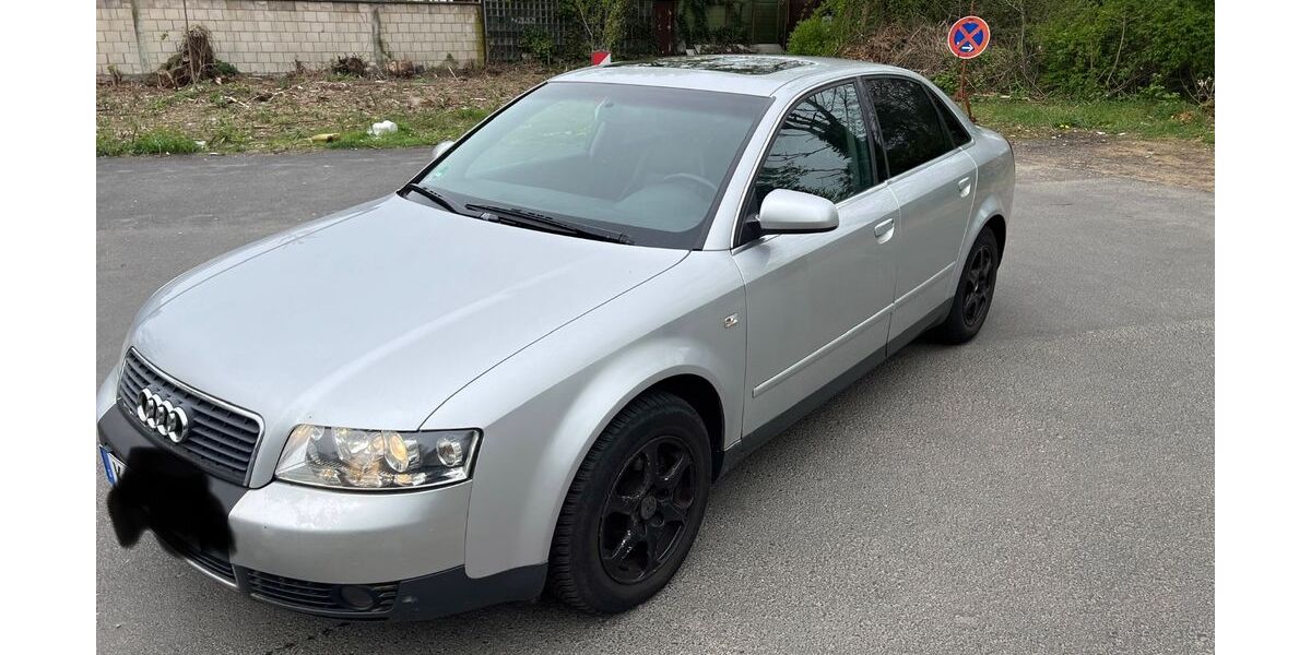 Audi A4 242.715 km 1.300 &euro; Köln 51061