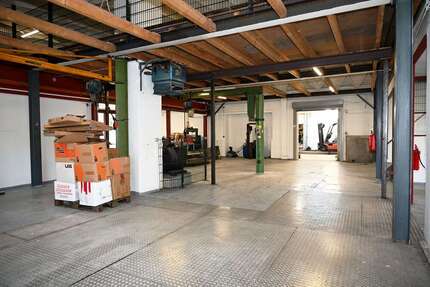 Haus Solingen Wald - 10 Zimmer, 180 m&sup2;, 695.000&euro; | Angebot:20796034