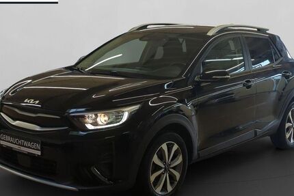Kia Stonic 43.695 km 14.890 &euro; Leverkusen 51381