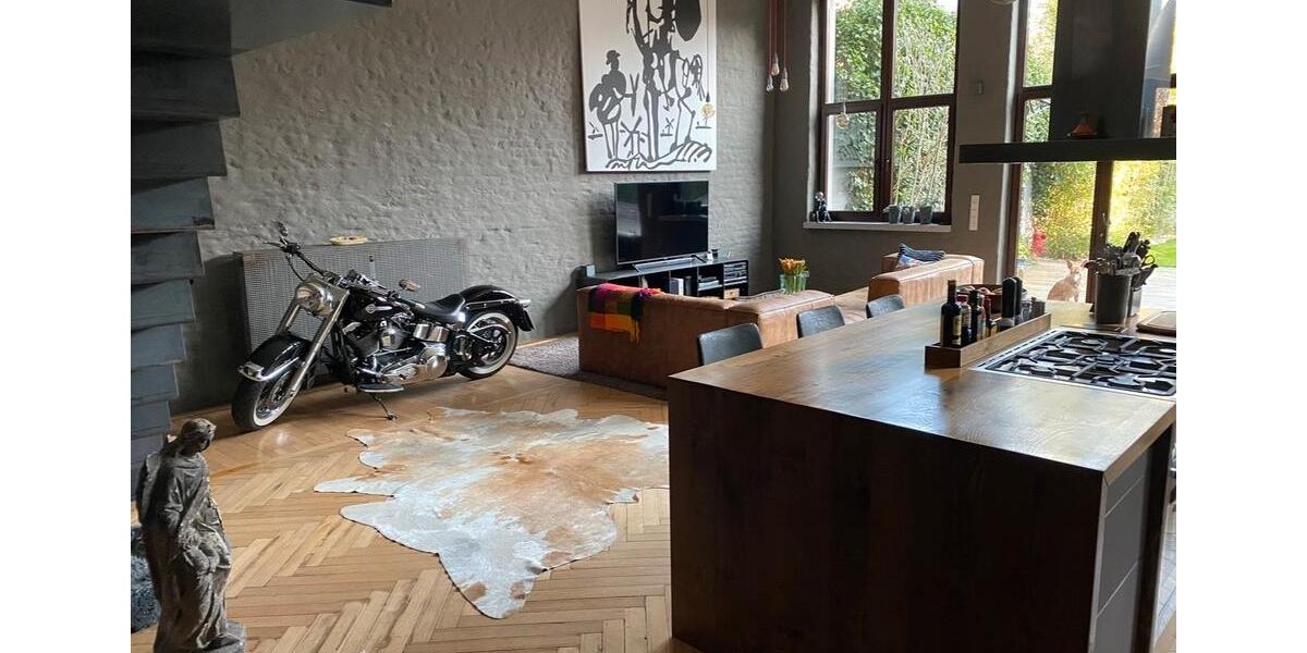 Loft - Studio - Atelier Köln Mülheim - 4 Zimmer, 150 m&sup2;, 2.600&euro; | Angebot:25406257