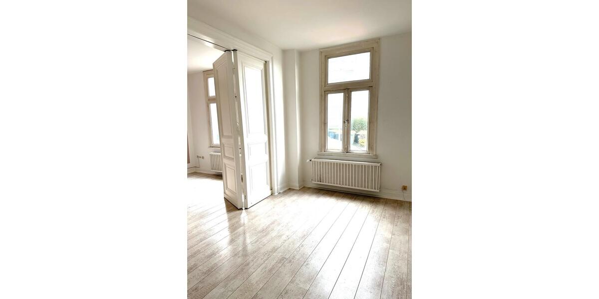 Mehrfamilienhaus, Wohnhaus Remscheid Lüttringhausen - 9 Zimmer, 255 m&sup2;, 299.000&euro; | Angebot:26040805