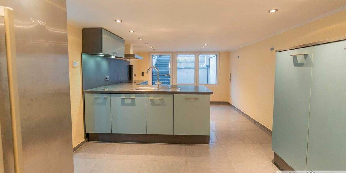 Reihenmittelhaus Düsseldorf Garath Garath - 6 Zimmer, 122 m&sup2;, 499.000&euro; | Angebot:25660965