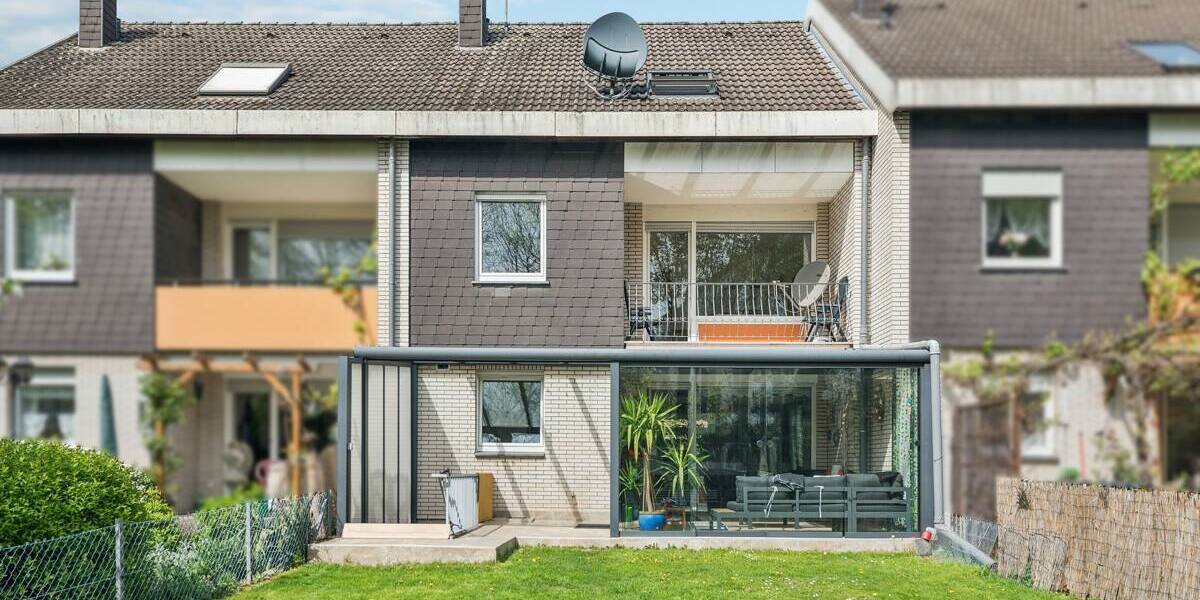 Reihenmittelhaus Dormagen Hackenbroich - 6 Zimmer, 107 m&sup2;, 470.000&euro; | Angebot:26291688