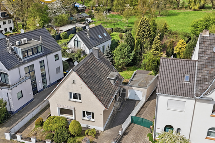 Haus Köln Mülheim - 4 Zimmer, 116 m&sup2;, 647.000&euro; | Angebot:26235303