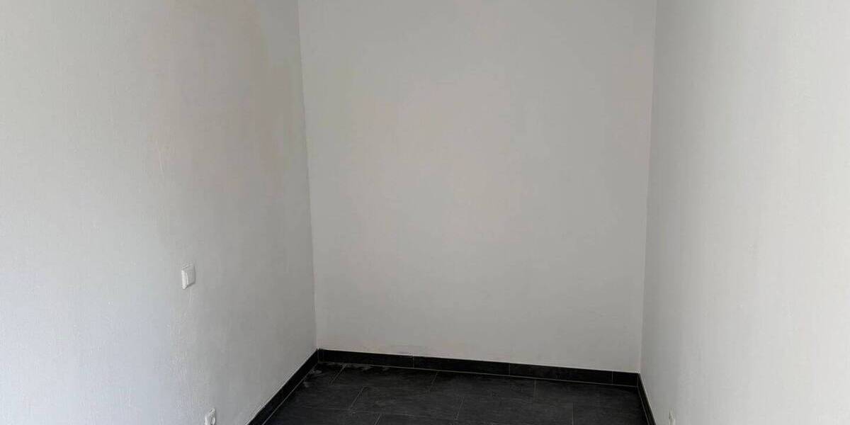 Etagenwohnung Köln Nippes - 2 Zimmer, 35 m&sup2;, 600&euro; | Angebot:26230401