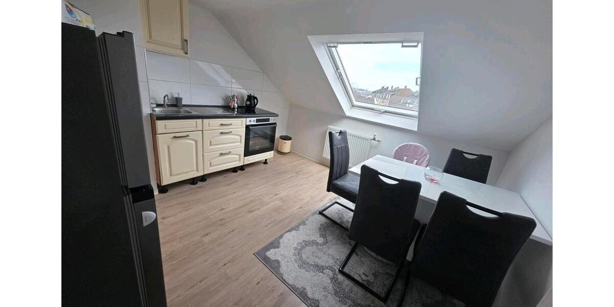 Dachgeschoßwohnung Wuppertal Gemarkung Langerfeld - 5 Zimmer, 120 m&sup2;, 230.000&euro; | Angebot:22881440