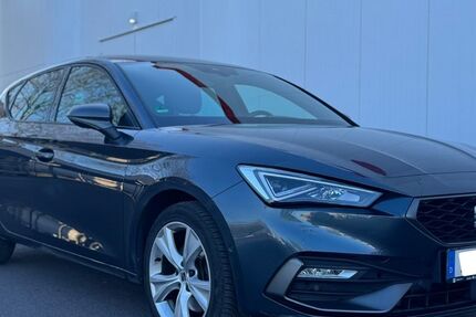 Seat Leon 89.000 km 17.250 &euro; Düsseldorf 40591