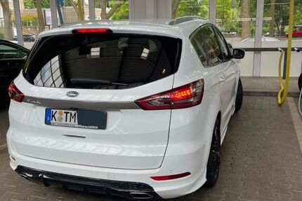 Ford S-Max 143.000 km 18.599 &euro; Köln 50827