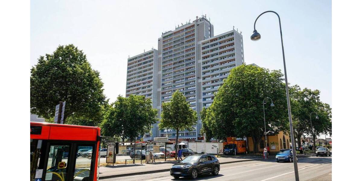 Etagenwohnung Köln Bickendorf - 2 Zimmer, 65 m&sup2;, 990&euro; | Angebot:26243044