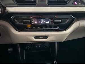 Suzuki Swift 1.2 Dualjet Hybrid 61 kW AllGrip Club 3.360 km 19.490 &euro; HAAN 42781