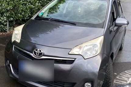 Toyota Verso-S 204.665 km 5.000 &euro; Wermelskirchen 42929