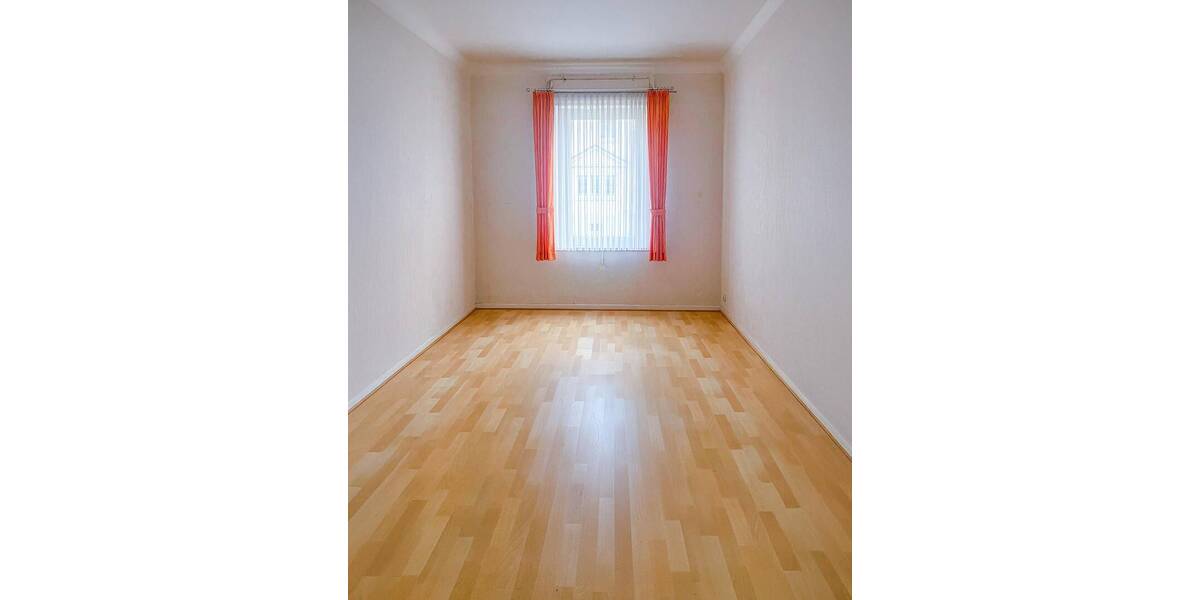 Reihenmittelhaus Köln - Dellbrück Dellbrück - 9 Zimmer, 176 m&sup2;, 549.000&euro; | Angebot:26218138