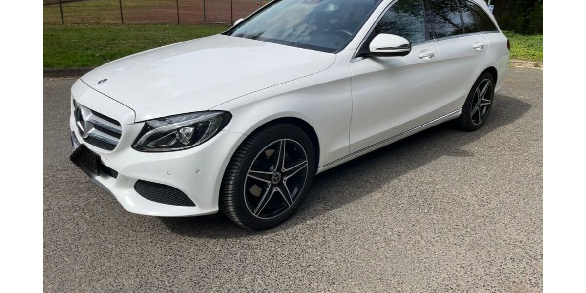 Mercedes-Benz C 200 90.000 km 19.999 &euro; Neuss 41464