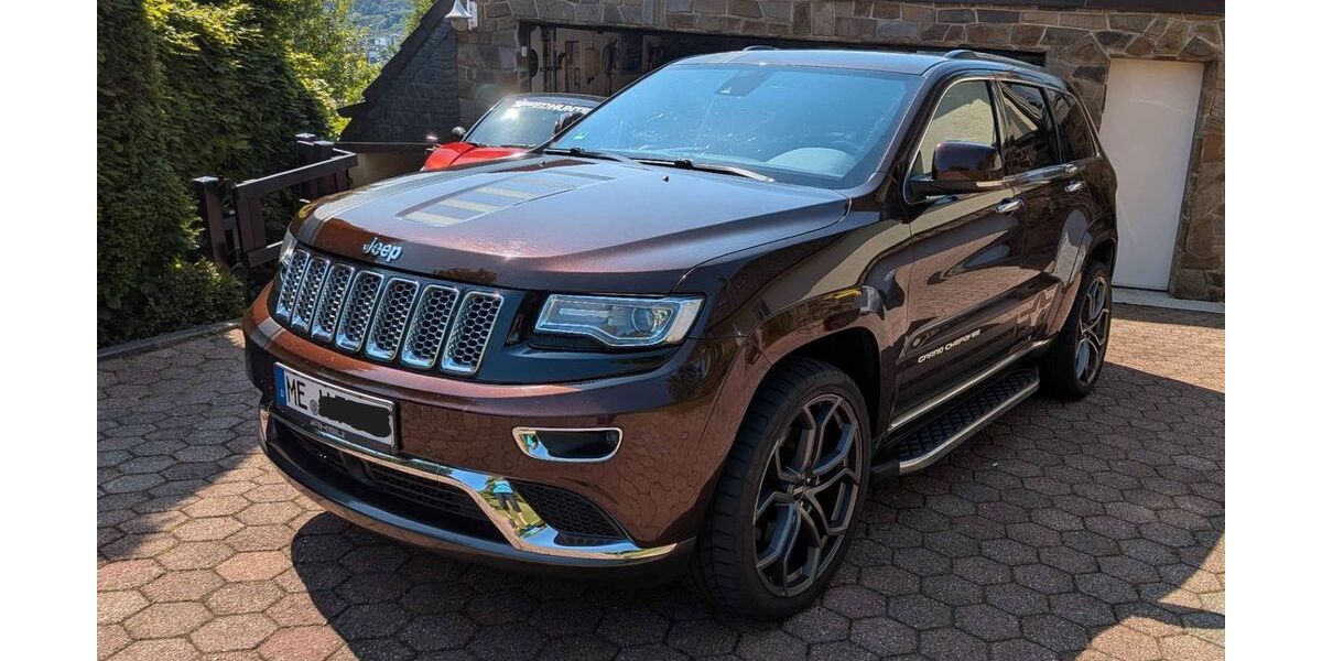 Jeep Grand Cherokee 127.000 km 17.700 &euro; Velbert 42555