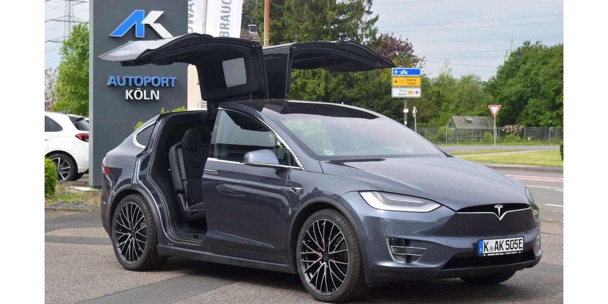 Tesla Model X 55.800 km 64.890 &euro; Köln 51147