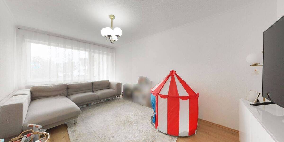 Etagenwohnung Düsseldorf Lierenfeld - 3 Zimmer, 63 m&sup2;, 165.000&euro; | Angebot:26260836