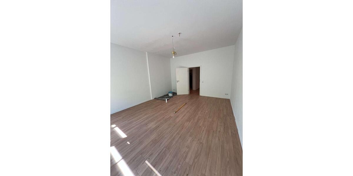 Etagenwohnung Köln Lindenthal - 3 Zimmer, 115 m&sup2;, 1.660&euro; | Angebot:25646825