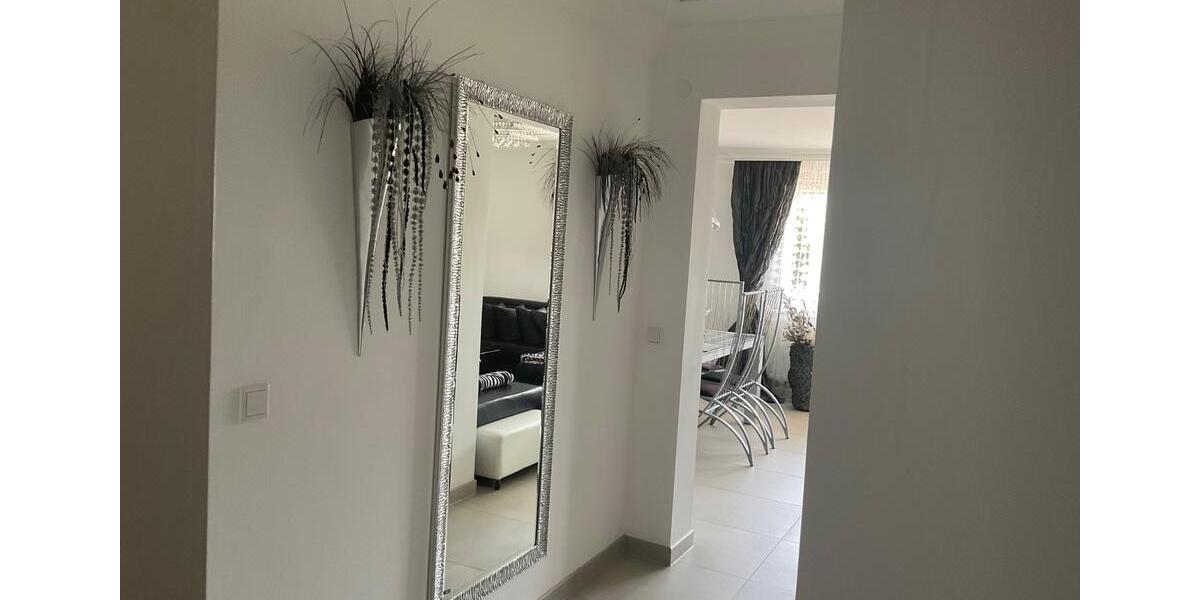 Hochparterre Wuppertal Gemarkung Barmen - 1 Zimmer, 76 m&sup2;, 249.000&euro; | Angebot:26313987