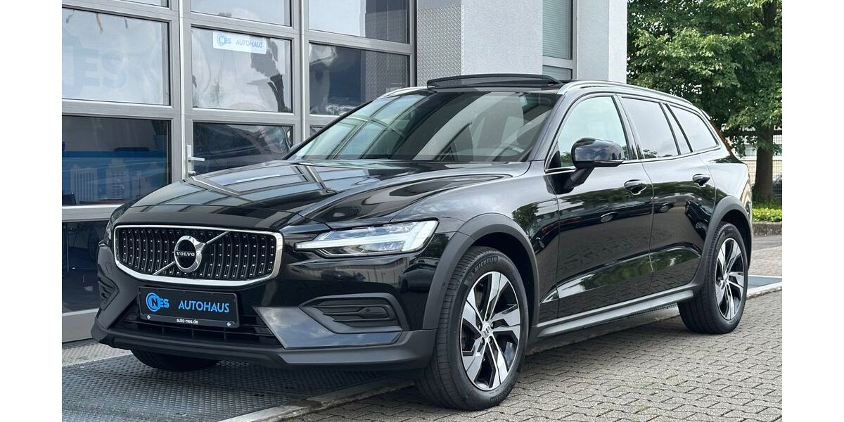 Volvo V60 Cross Country 171.000 km 24.490 &euro; Hilden (bei Düsseldorf) 40721