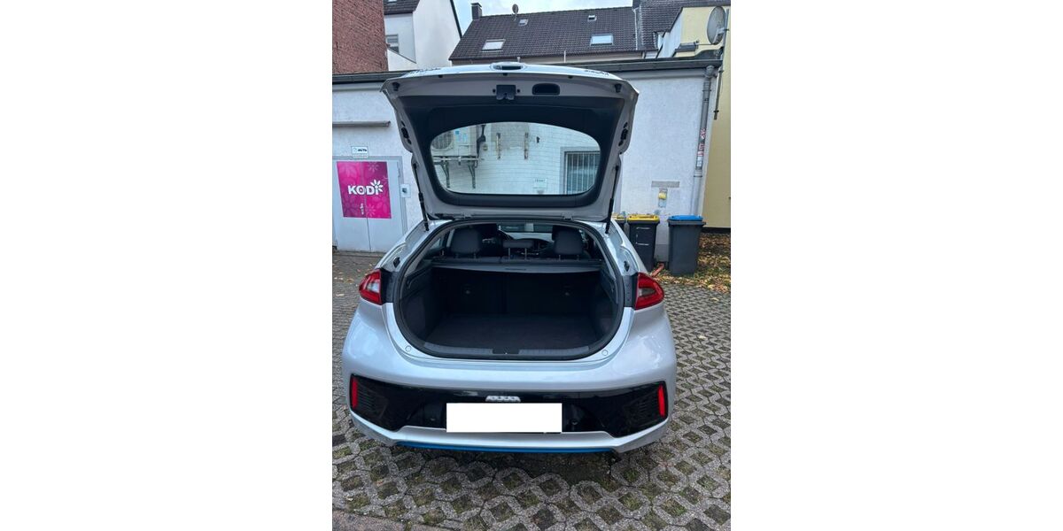 Hyundai IONIQ 59.200 km 15.800 &euro; Solingen 42697