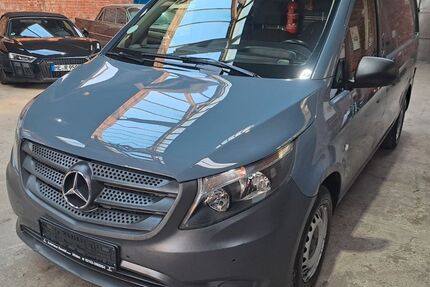 Mercedes-Benz Vito 79.029 km 14.480 &euro; Hilden 40721