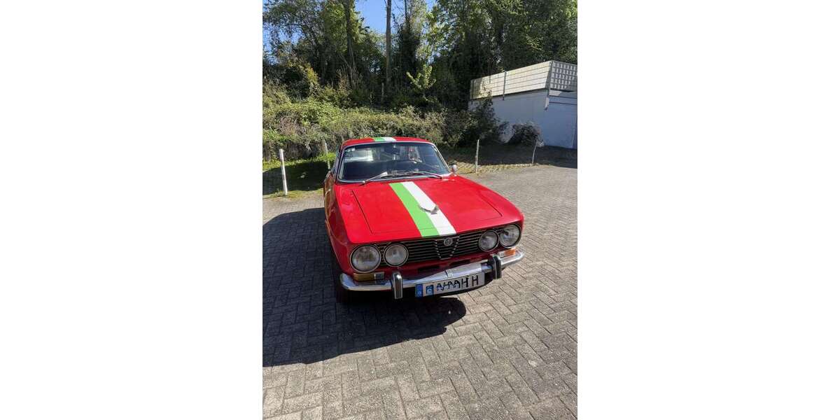 Alfa Romeo GTV 83.000 km 39.990 &euro; Düsseldorf 40627