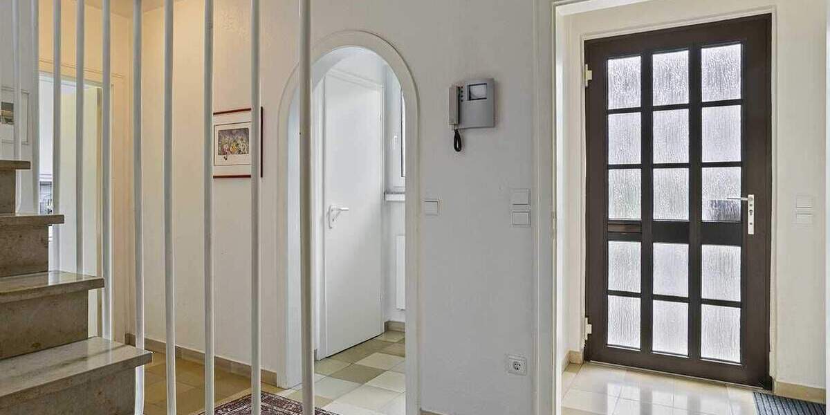 Einfamilienhaus Ratingen Ost - 5 Zimmer, 161 m&sup2;, 895.000&euro; | Angebot:25688727