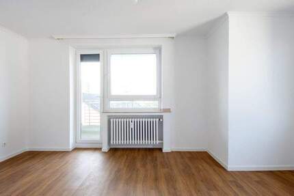 Wohnung Düsseldorf Golzheim - 2 Zimmer, 359.990&euro; | Angebot:25778707