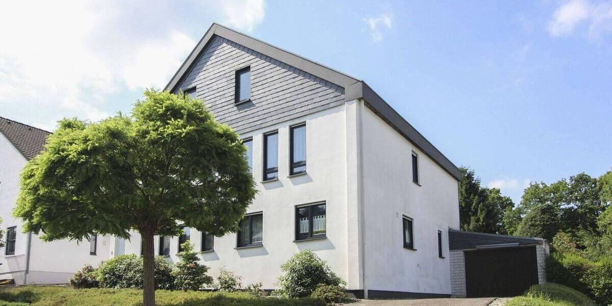 Einfamilienhaus Haan - 7 Zimmer, 303 m&sup2;, 889.000&euro; | Angebot:26834359