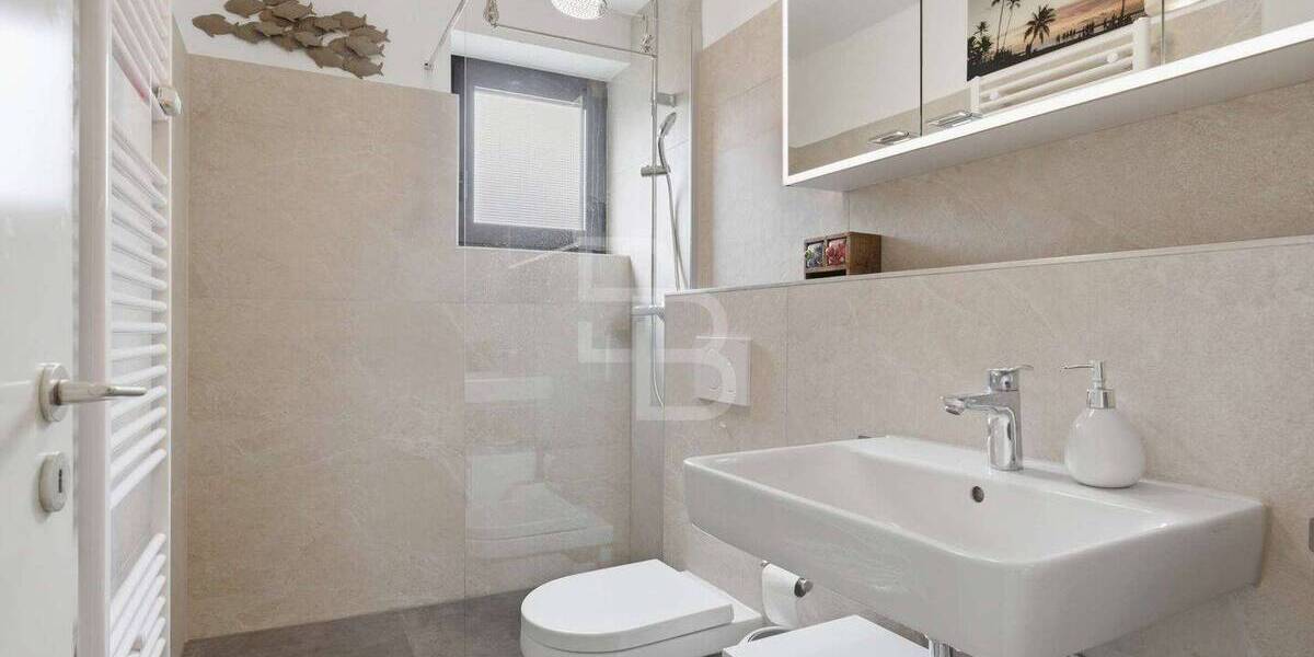 Etagenwohnung Köln Marienburg - 3 Zimmer, 94 m&sup2;, 570.000&euro; | Angebot:26065822