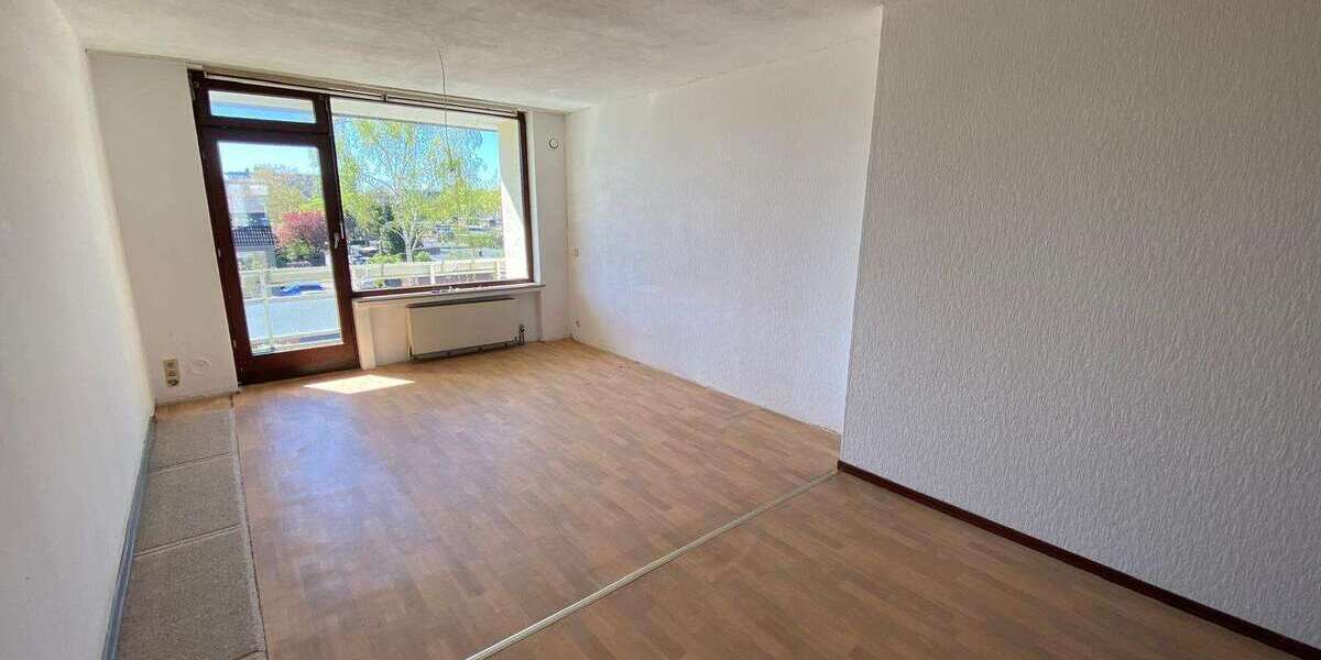 Etagenwohnung Hilden Kalstert - 4 Zimmer, 94 m&sup2;, 330.000&euro; | Angebot:26141115