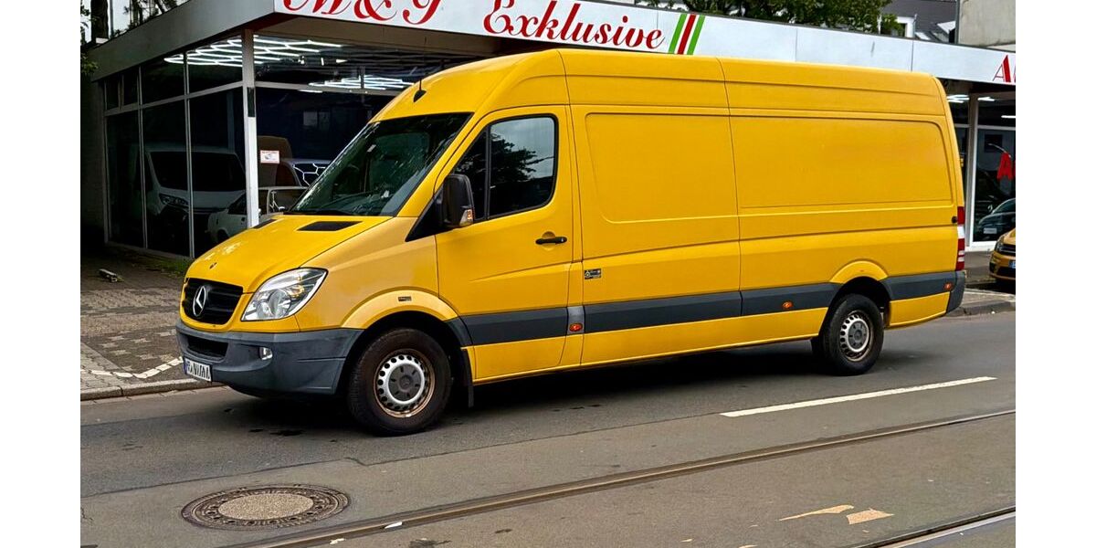 Mercedes-Benz Sprinter 200.000 km 8.500 &euro; Düsseldorf (Unterrath) 40468