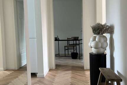 Wohnung Düsseldorf Niederkassel - 3 Zimmer, 65 m&sup2;, 1.800&euro; | Angebot:26291093