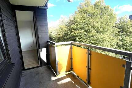 Wohnung Wuppertal Gemarkung Nächstebreck - 2.5 Zimmer, 64 m&sup2;, 550&euro; | Angebot:25880563