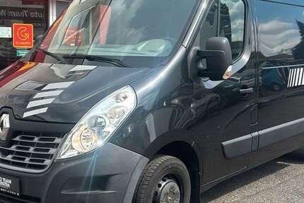 Renault Master 242.602 km 10.650 &euro; Düsseldorf 40591