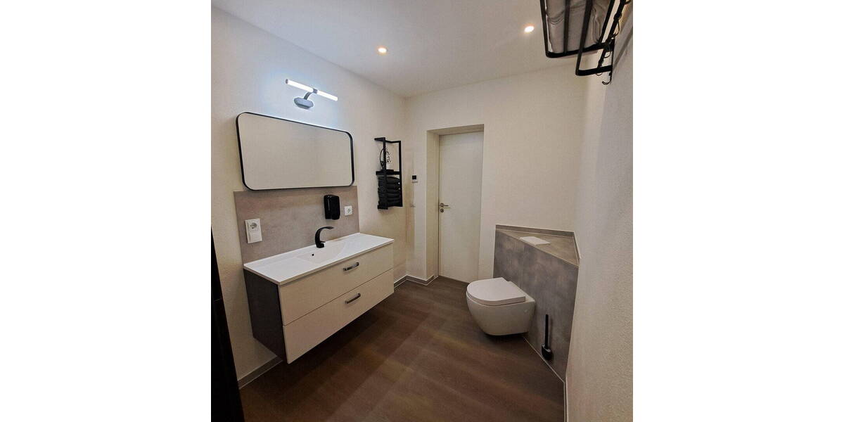 Einfamilienhaus Dormagen Stürzelberg - 7 Zimmer, 232 m&sup2;, 669.000&euro; | Angebot:26064709