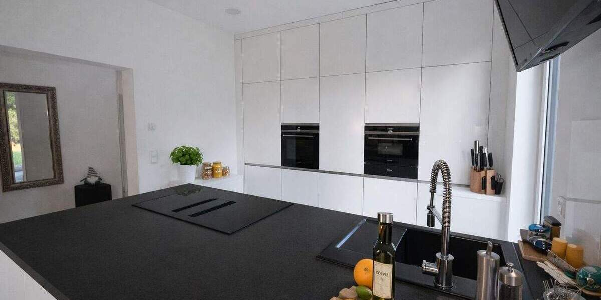 Mehrfamilienhaus, Wohnhaus Solingen / Auf der Höhe Ohligs-Aufderhöhe - 7 Zimmer, 275 m&sup2;, 959.000&euro; | Angebot:25682145