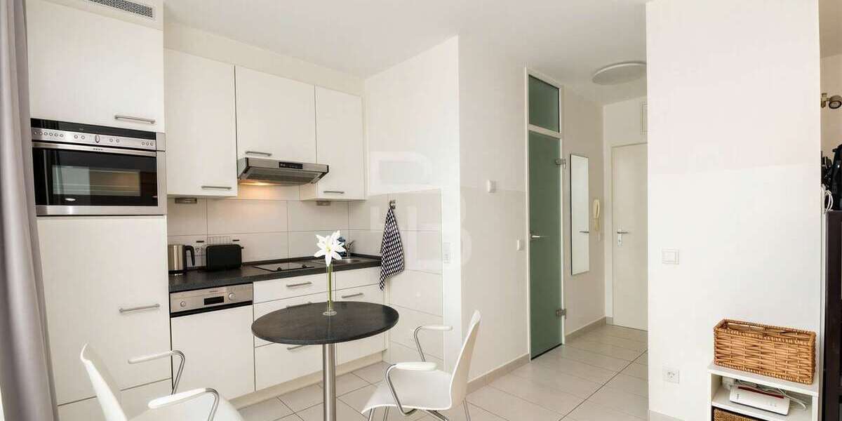 Etagenwohnung Köln Lindenthal - 1 Zimmer, 25 m&sup2;, 145.000&euro; | Angebot:26276231