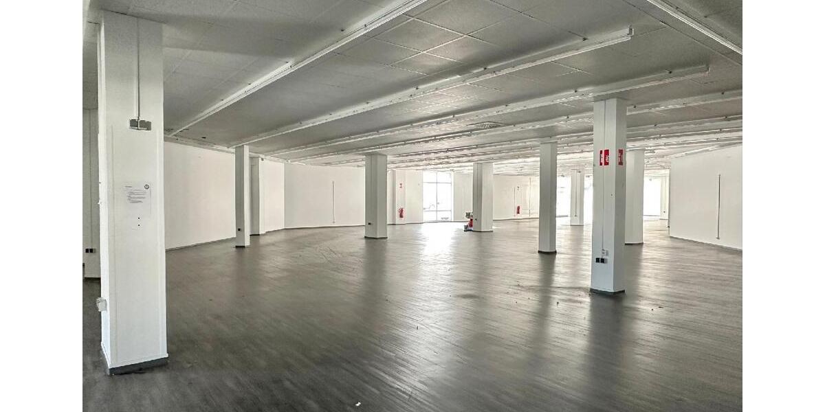 Gewerbeobjekt Wuppertal Gemarkung Barmen - 2.990&euro; | Angebot:25139511