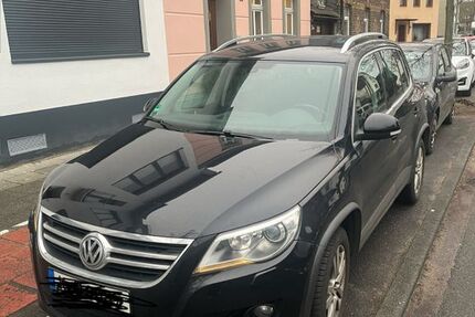 VW Tiguan 139.000 km 5.999 &euro; Köln 51069