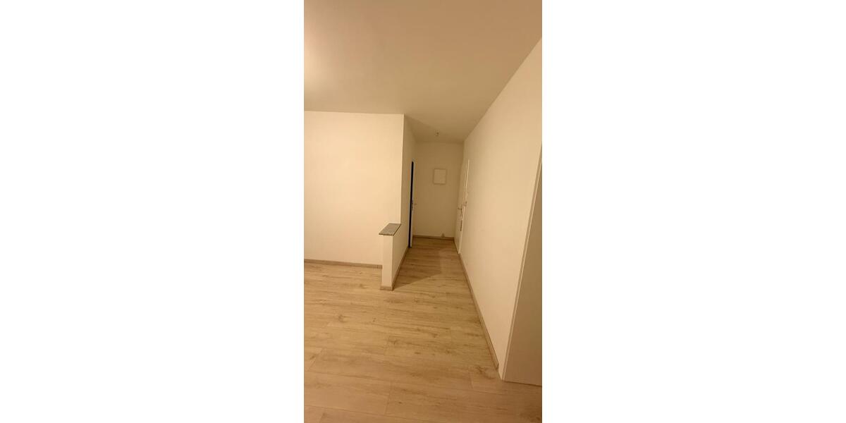 Etagenwohnung Wuppertal Arrenberg - 1.5 Zimmer, 34 m&sup2;, 455&euro; | Angebot:25874663