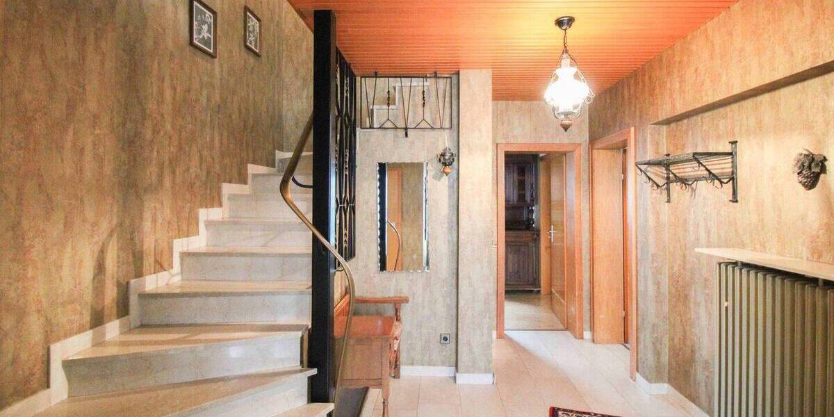 Einfamilienhaus Köln Esch/Auweiler - 7 Zimmer, 599.000&euro; | Angebot:26144008