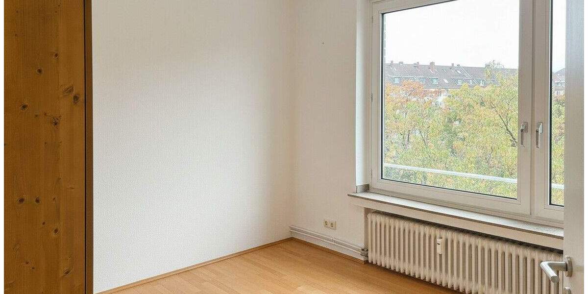 Etagenwohnung Düsseldorf Düsseltal - 3 Zimmer, 121 m&sup2;, 1.770&euro; | Angebot:25687711