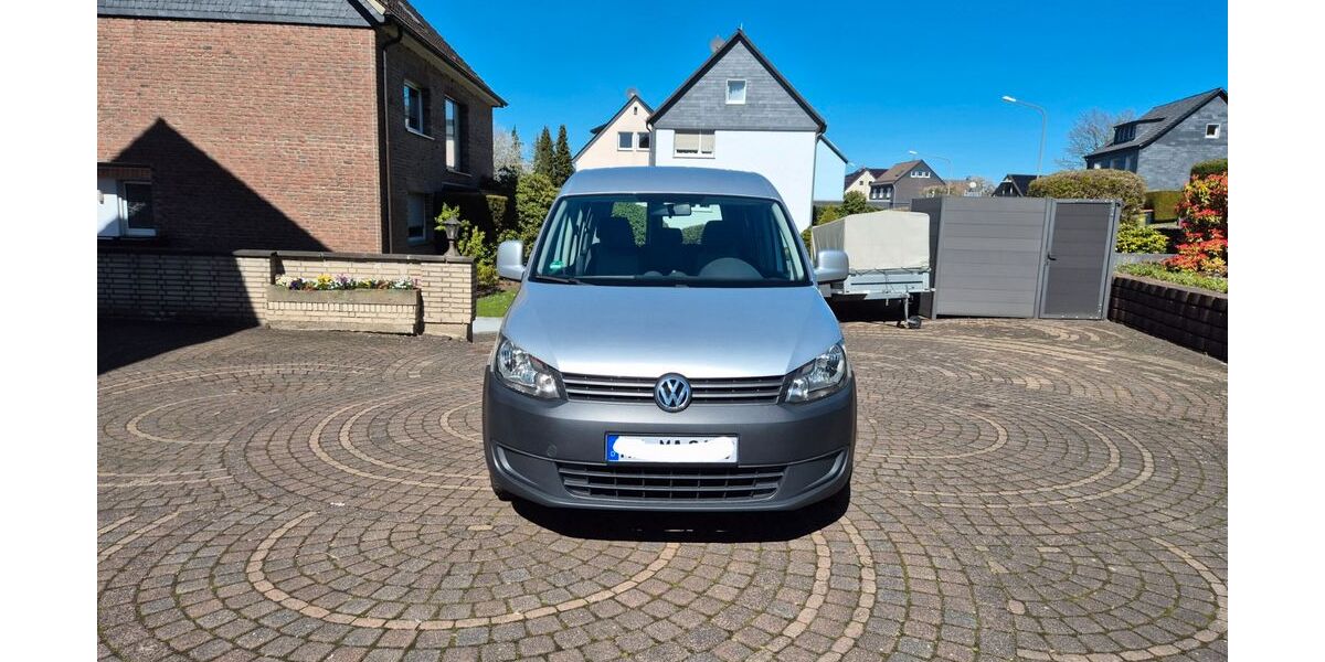 VW Caddy 204.000 km 6.799 &euro; Kürten 51515