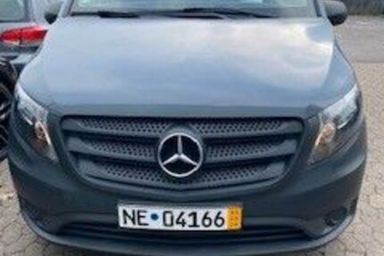 Mercedes-Benz Vito 273.600 km 7.900 &euro; Neuss 41460