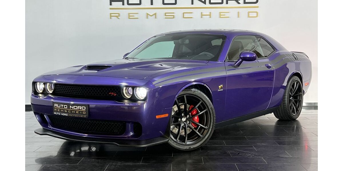 Dodge Challenger 71.000 km 36.990 &euro; Remscheid 42897