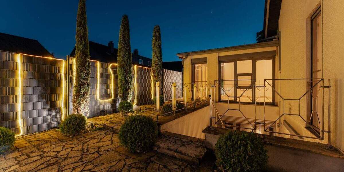 Einfamilienhaus Bergisch Gladbach Schildgen - 7 Zimmer, 282 m&sup2;, 892.000&euro; | Angebot:25799879