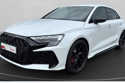 Audi RS3 6.658 km 58.990 &euro; Köln 50968