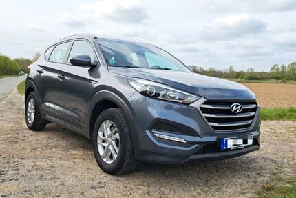 Hyundai TUCSON 107.500 km 13.900 &euro; Köln 51105