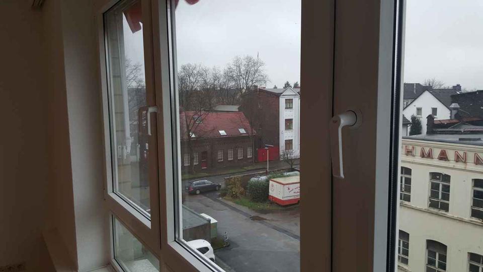 Etagenwohnung Solingen Mitte - 1 Zimmer, 35 m&sup2;, 364&euro; | Angebot:24786738